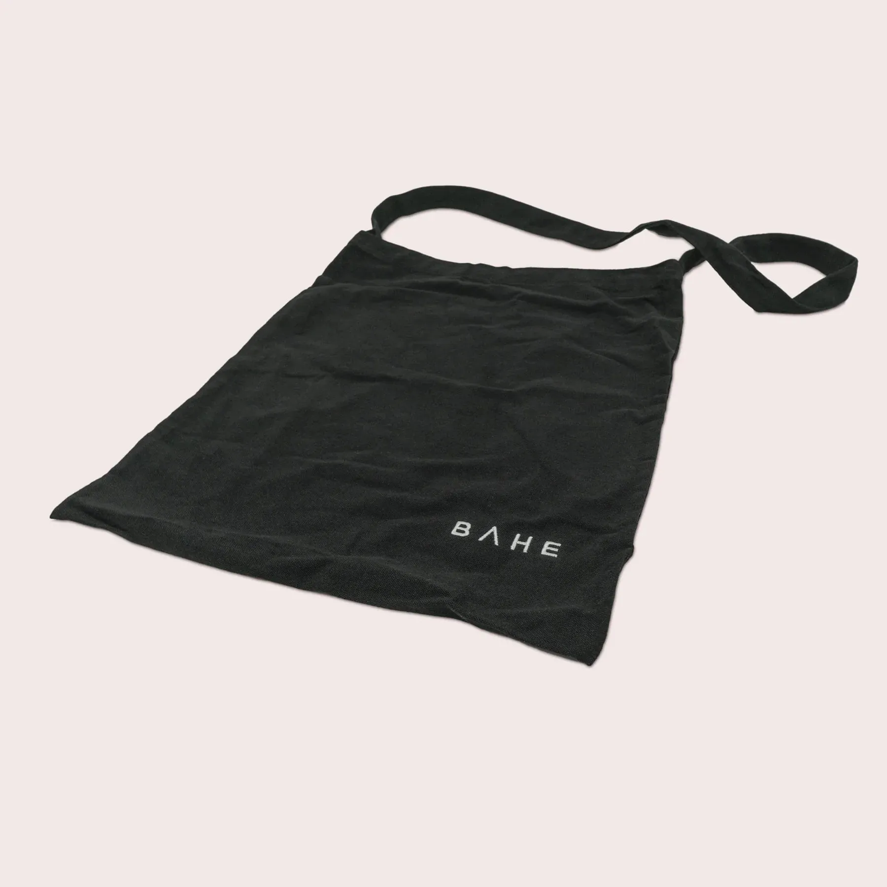 BAHE Yoga Essentials (5mm Mat,Block,Medium Band,Tote Bag) - Black/White