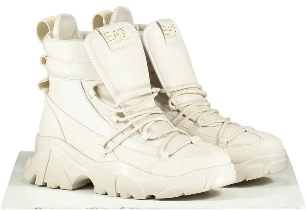 Emporio Armani Beige Hiking Boots With A Chunky Sole UK 5.5 EU 38.5 👠