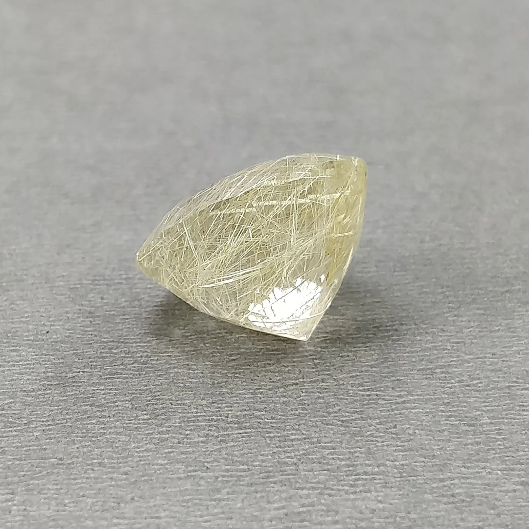 GOLDEN RUTILE Gemstone Normal Cut : 21.80cts Natural Untreated Rutilated Quartz Gemstone Round Shape 19mm