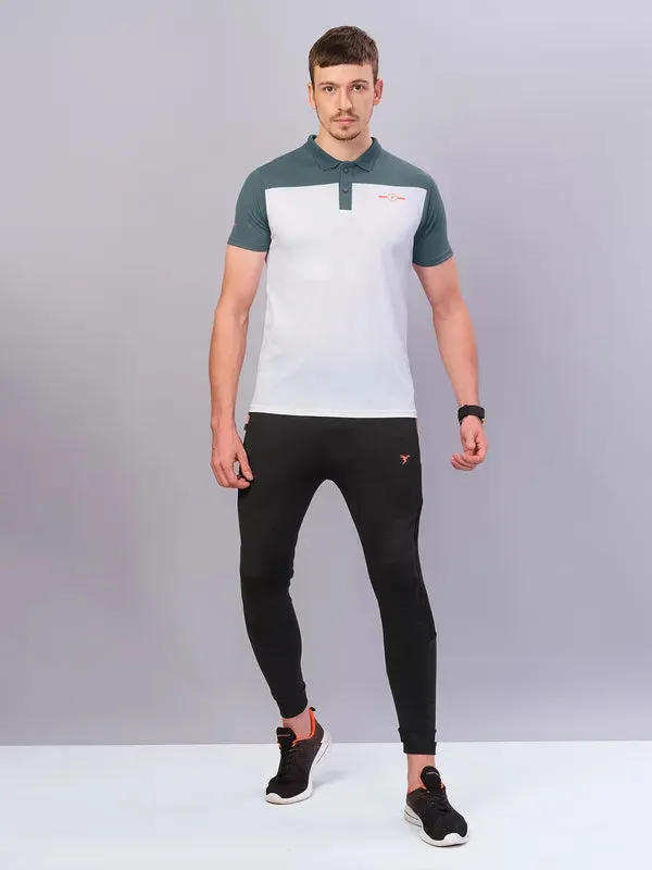 Men Colorblock Relax Fit Polo T-shirt with TECHNO COOL 