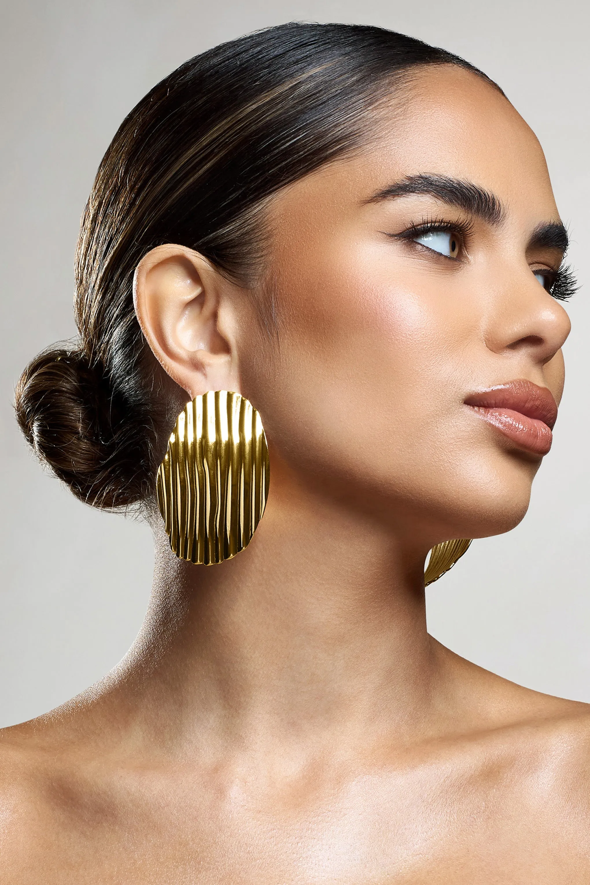 Sarla | Gold Textured Ribbed Statement Oval Earrings