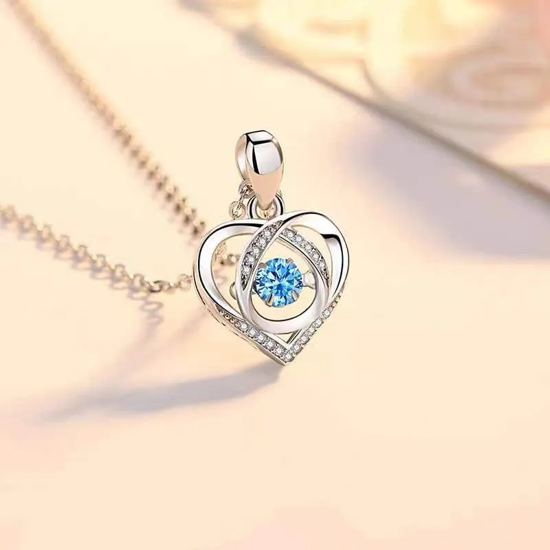 Siciry To Bonus Mom-The Beating Heart-16 Rose Box (White)