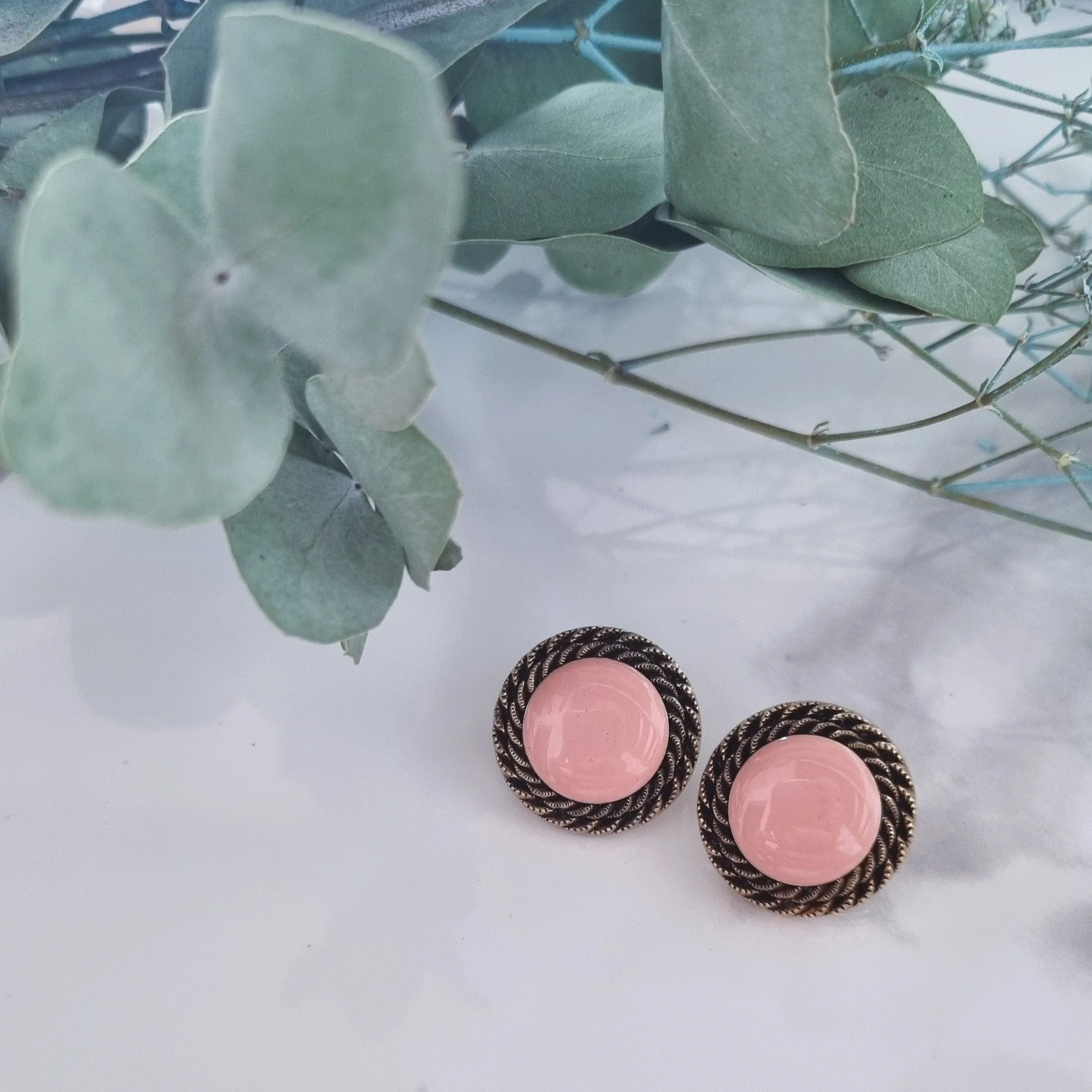 Vintage earrings - Peach